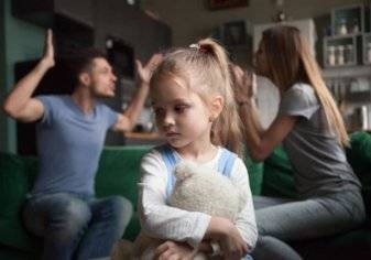 تأثير عصبية الوالدين على الأطفال