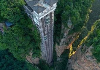 بالصور .. تعرف على أطول مصعد في العالم!