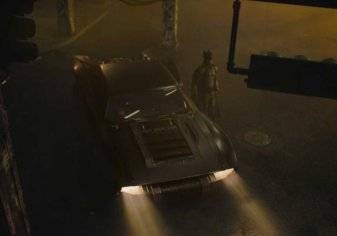 تعرف على سيارة الوطواط الجديدة في فيلم "باتمان"