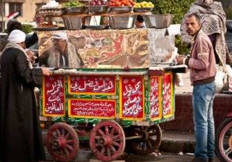 المصريون يودعون "عربات الفول" لأول مره في رمضان