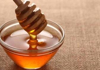 تعلم طريقة استخدام عسل النحل لعلاج نزلات البرد