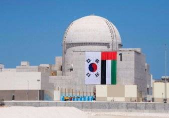 الإمارات تحتفل بإطلاق أول مفاعل للطاقة النووية
