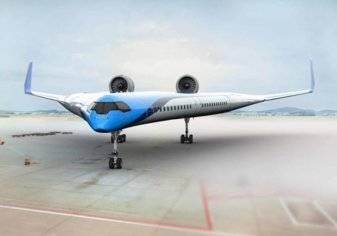 طائرة المستقبل تحمل الركاب على أجنحتها