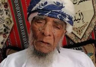 بعد 130 سنة و266 حفيد.. وفاة أكبر معمر عُماني