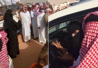 شابه سعودية تنافس الرجال في مزاد للإبل (فيديو)
