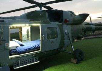 طائرة هليكوبتر تتحول لفندق لإستقبال النزلاء (صور)