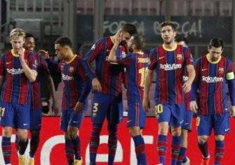 برشلونة يعجز عن دفع رواتب لاعبيه
