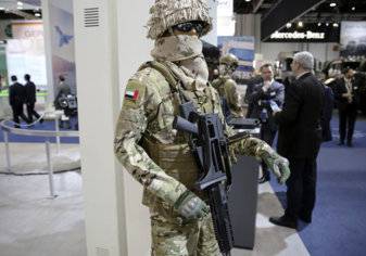 الإمارات: عقد صفقات أسلحة محلية ودولية بقيمة 7.2 مليار دولار