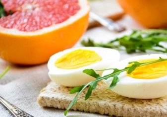 البيض على الفطور.. لخسارة الوزن وتحسين المزاج