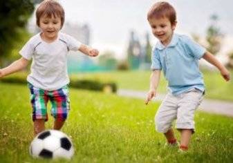 تعرف إلى الرياضة المناسبة لطفلك على حسب عمره