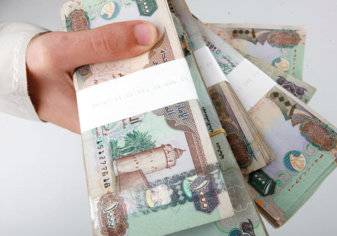كم يبلغ الانفاق الاستهلاكي للفرد في الإمارات؟