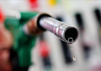 تراجع أسعار البنزين والديزل في الإمارات