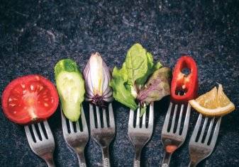 3 حميات غذائية تشكل خطراً على الصحة الجسدية والنفسية