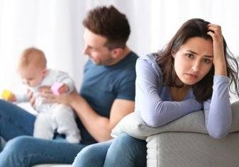 اكتئاب ما بعد الولادة .. ساعد زوجتك على تجاوز المحنة