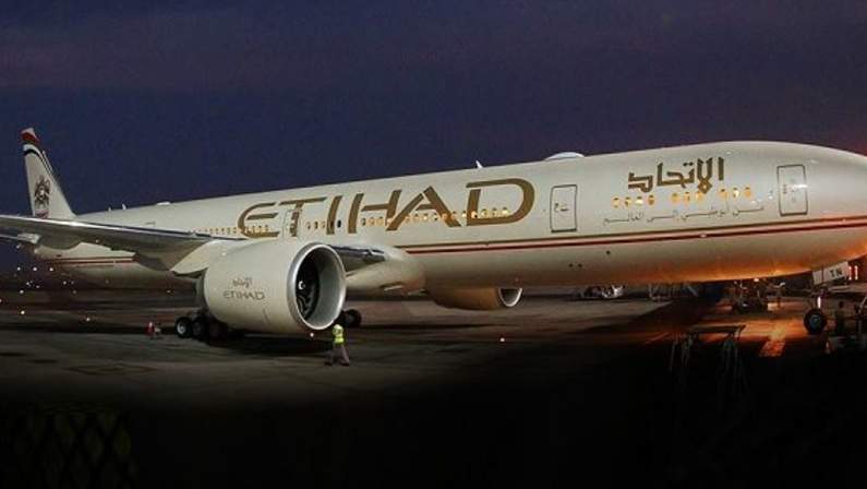 etihad-airways-to-launch-six-new-routes-in-2015.jpg