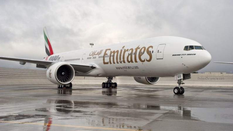 Emirates-Boeing-1000th-777.jpg