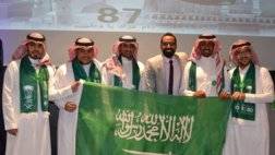 مسيرة من سيارات السعوديين تطوف جامعات أمريكية