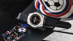 144005-smartwatches-news-hublots-first-smartwatch-has-a-2018-world-cup-theme-and-crazy-price-image1-et9gbujto4.jpg