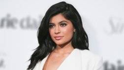 kylie-jenner-building-new-house-extremely-private.jpg