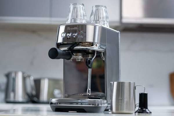 ماكينة بريفيل للاسبريسو – بامبينو بلس - Breville Espresso Machine – Bambino Plus