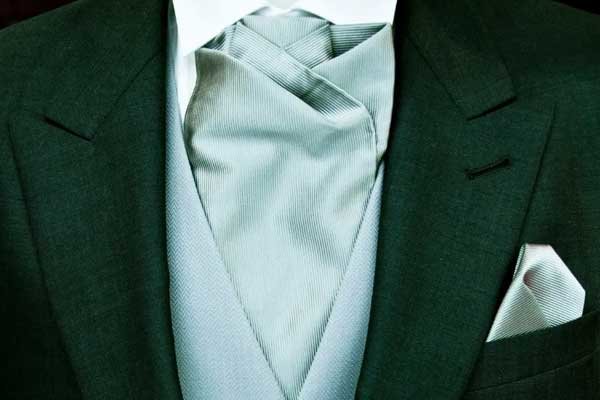 ربطة عنق كرافت - Cravat