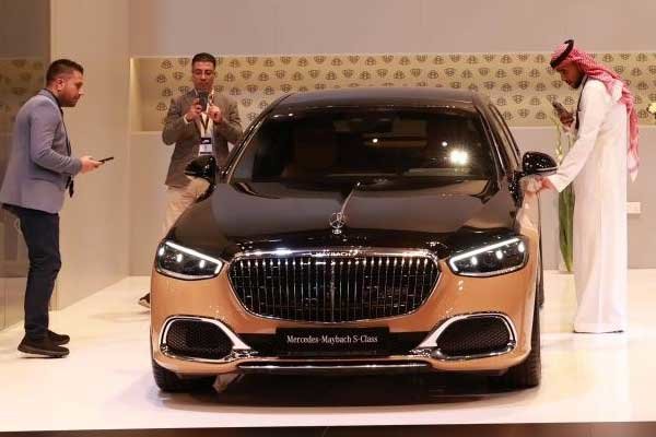 سيارات مرسيدس في معرض جنيف الدولي - قطر 2023