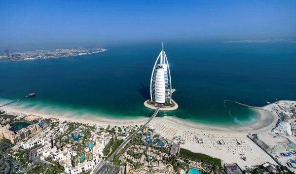 تطور القطاع السياحي في الامارات