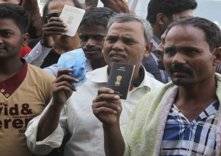 السعودية ترحّل مئات المخالفين