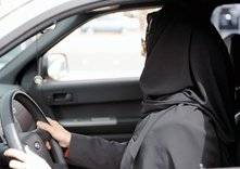 ما هي حقيقة اختيار ممثلة خليجية وجهاً إعلانياً لحملة قيادة المرأة السعودية للسيارة؟