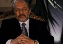 فنان مصري يكشف تفاصيل صفعة حقيقية تلقاها من زميلته بعد أن استفزها (فيديو)