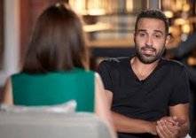 الممثل المصري أحمد فهمي يكشف تفاصيل القبض عليه بسبب فيلم: "قلت لهم أنا عيل تافه" (فيديو)