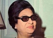 لماذا رفض جراح أمريكي إجراء عملية للفنانة الراحلة أم كلثوم: "مقدرش ألمس الست دي" (فيديو)