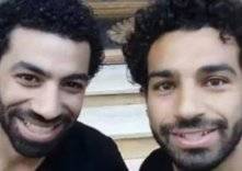 شاهد .. شبيه محمد صلاح يفجر مفاجأة تثير الجدل!