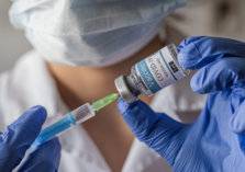ما الآثار الجانبية للقاح كوفيد-19؟