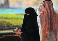 لأول مرة في السعودية.. شاب يخلع عروسته ويستعيد المهر والشبكة
